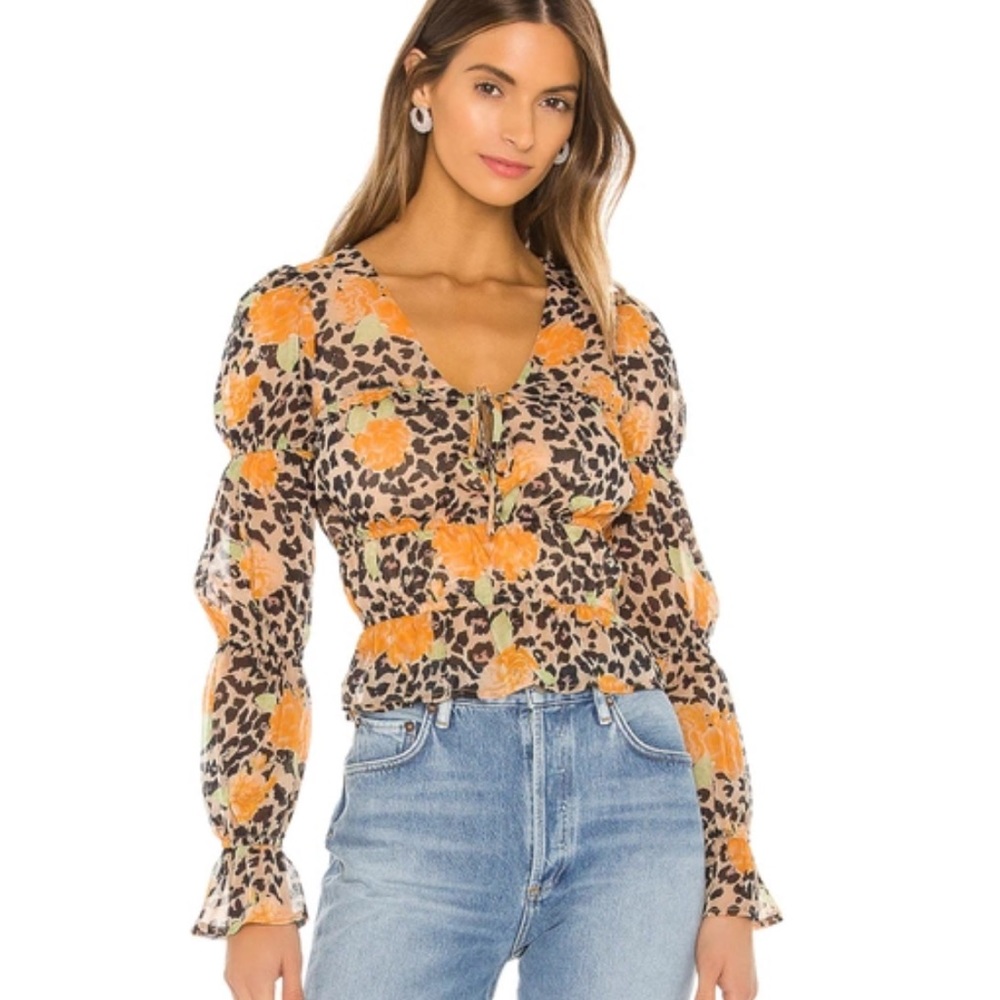 Babette Top in Leopard Multi
MAJORELLE